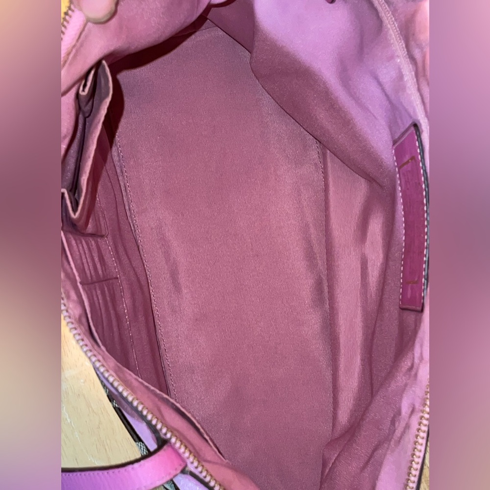 🔥 SOLD🔥Coach Signature Pink shoulder bag - Picture 9 of 10